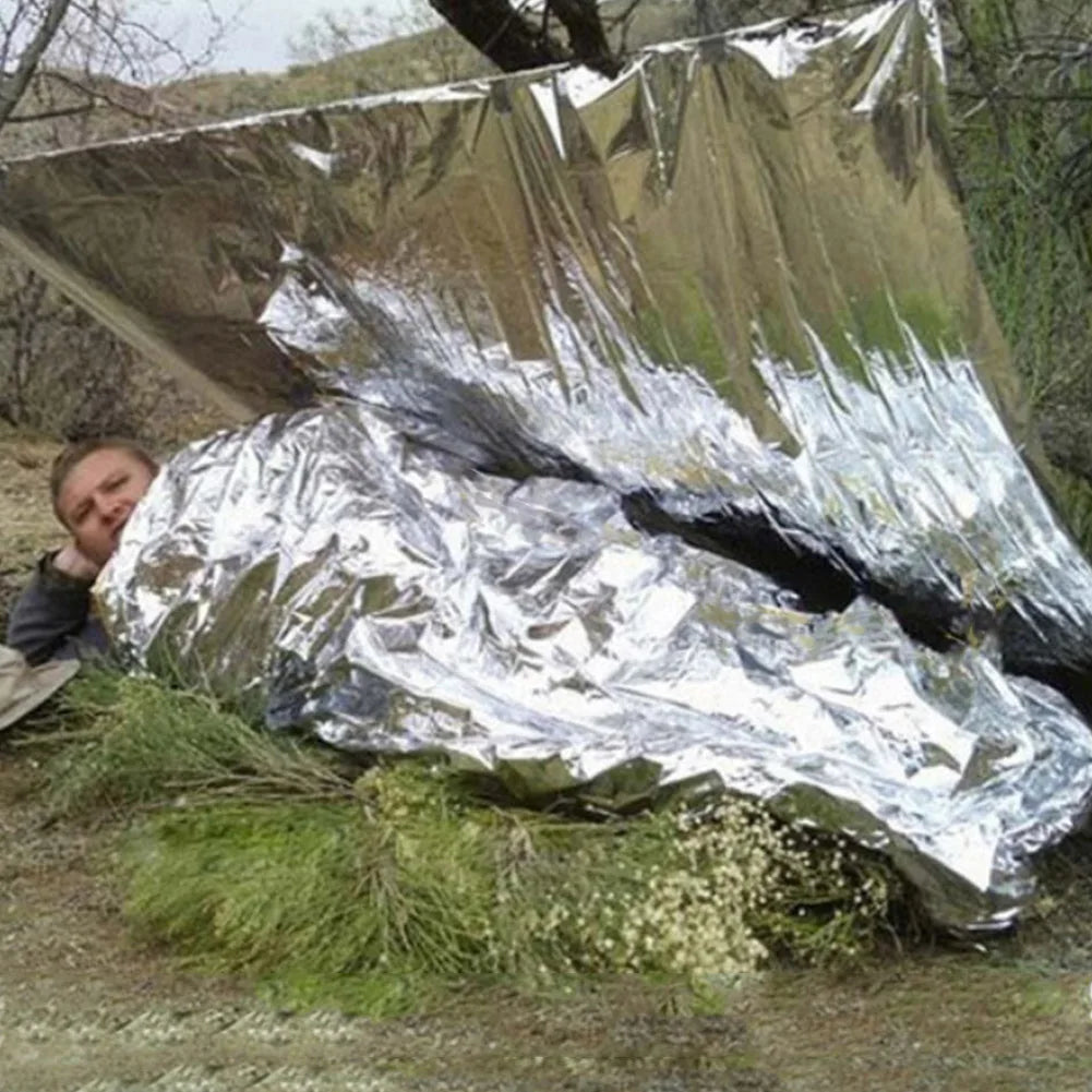 Emergency Mylar Space Blanket for Outdoor Hiking and Travel