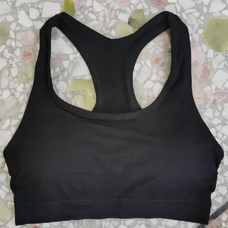 Seamless Yoga Set For Women With Sports Bra And Gym Shorts
